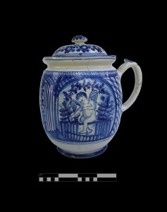 Majolikový hrnec s poklicí